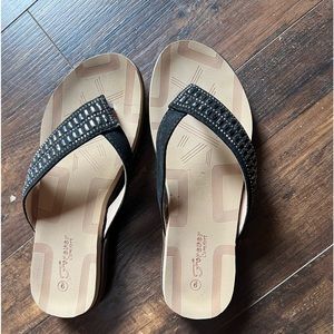 Size 9 sandals